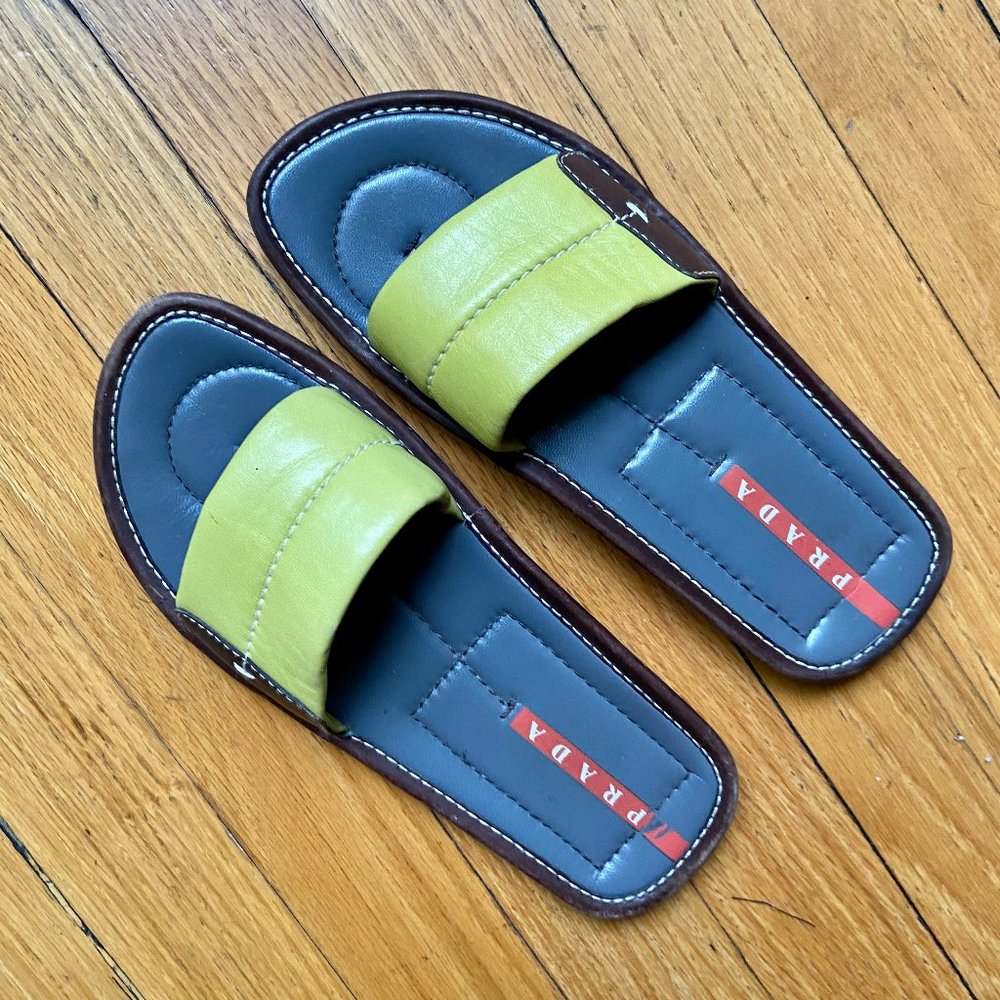 Vintage Prada brown/lime leather slides 0200
